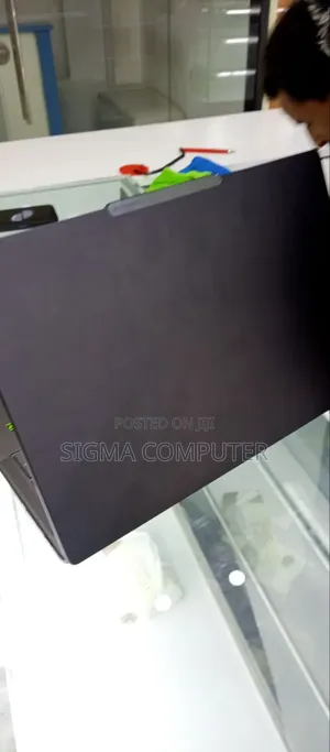 Photo - New Laptop Lenovo IdeaPad Yoga 2 Pro 32GB Intel Core I9 SSD 1T