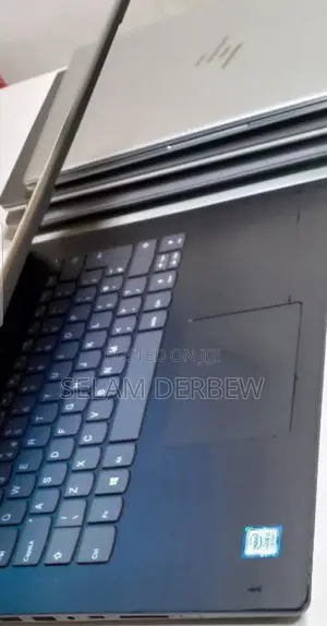 Laptop Lenovo IdeaPad 320 4GB Intel Core I5 HDD 1T