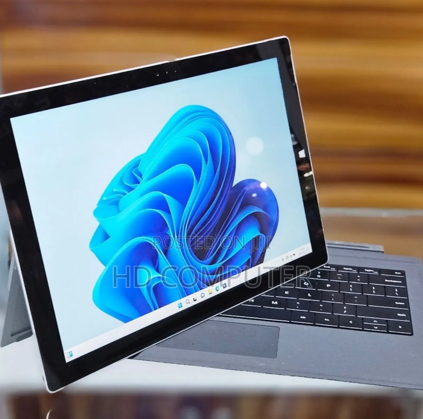 New Laptop Microsoft Surface 3 8GB Intel Core I5 SSD 256GB