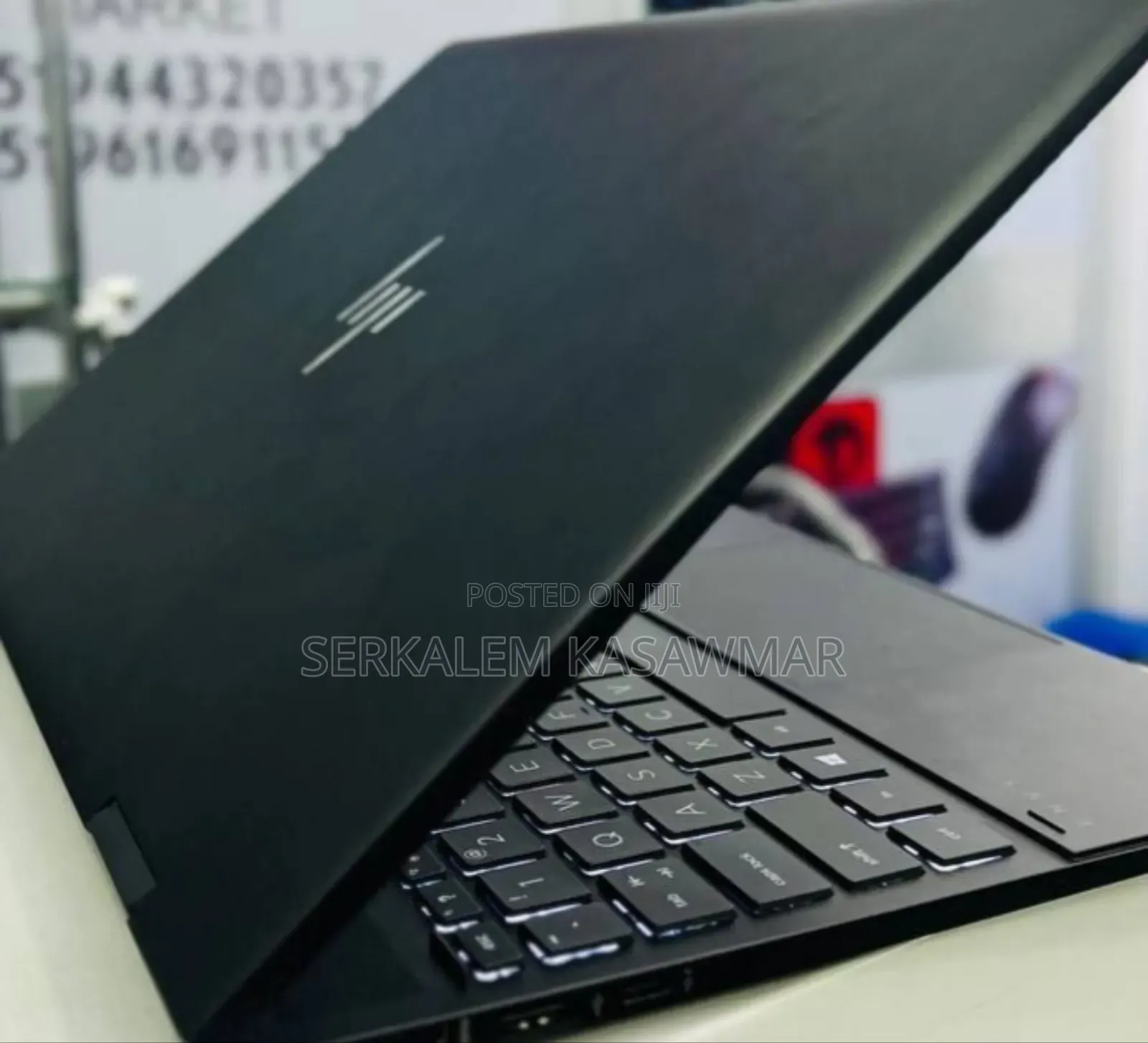 New Laptop HP Envy X360 8GB AMD Ryzen 7 SSD 512GB