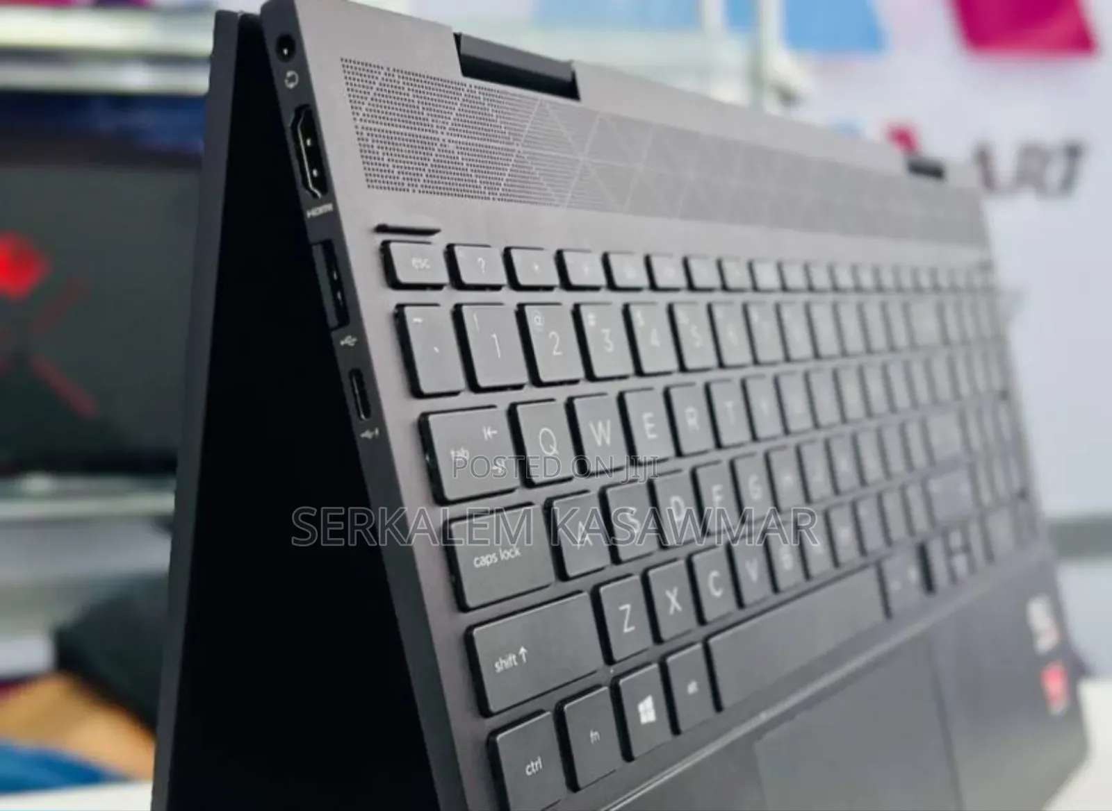 New Laptop HP Envy X360 8GB AMD Ryzen 7 SSD 512GB