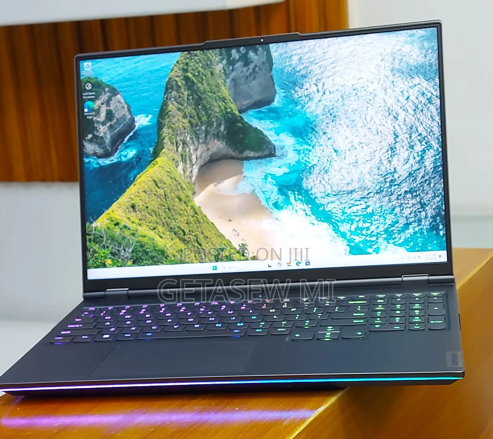 New Laptop Lenovo Legion 5 16GB AMD Ryzen 9 SSD 1T