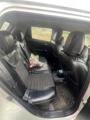 Suzuki Swift RS 2022 Silver