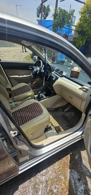 Suzuki Dzire 2022 Gray