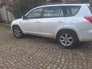 Toyota RAV4 2012 Silver