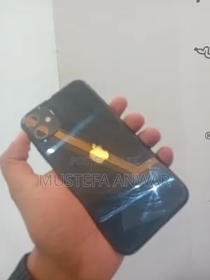 Apple iPhone 11 64 GB Black