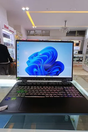 New Laptop Acer Predator Helios Neo 16 16GB Intel Core I9 SSD 1T