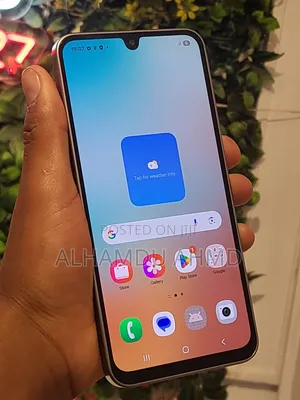 Photo - New Samsung Galaxy M16 128 GB White