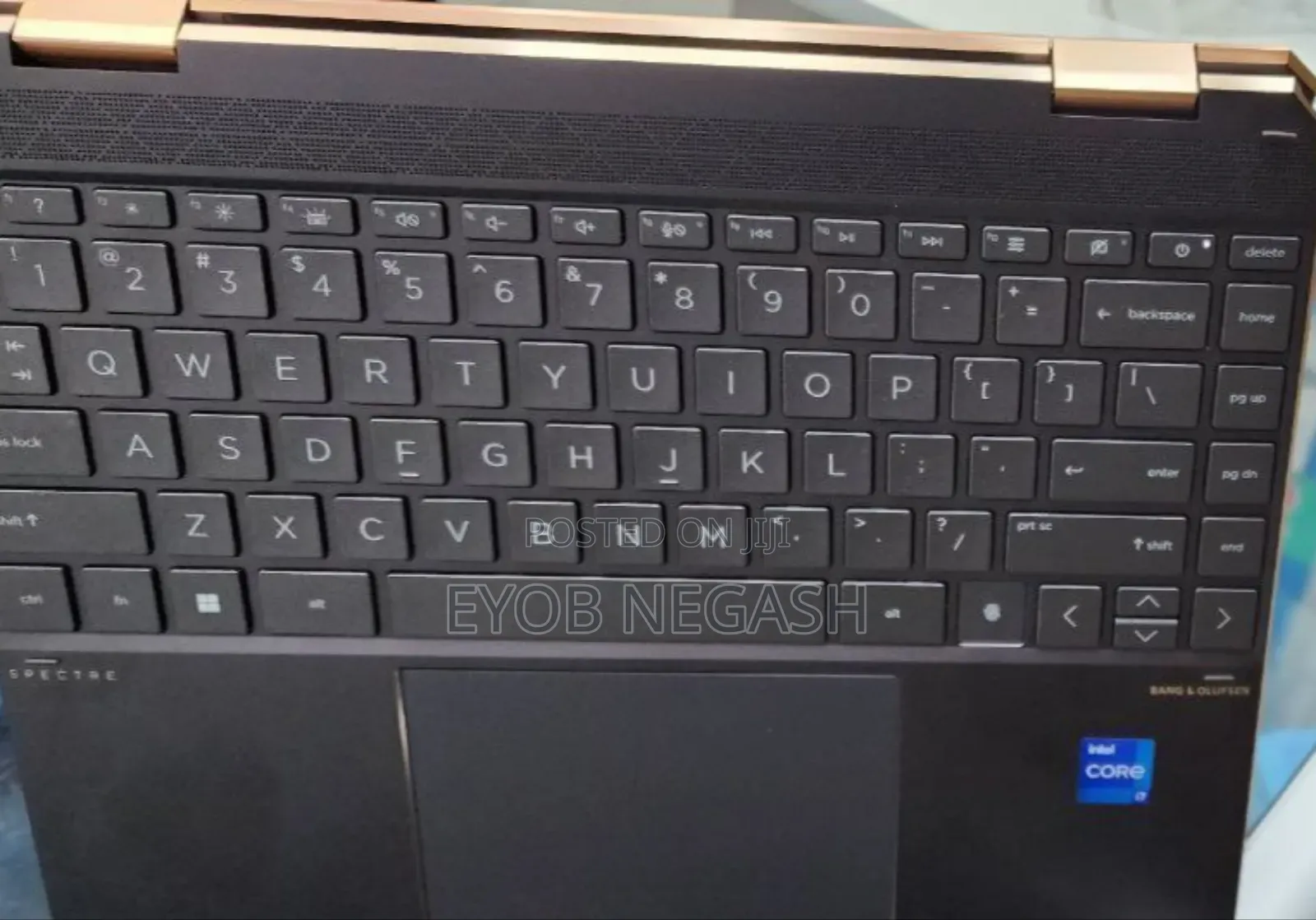 New Laptop HP Spectra 13 16GB Intel Core I7 SSD 1T