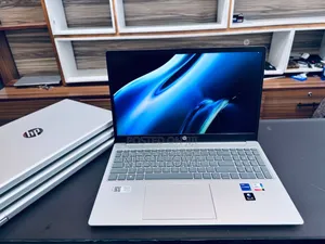New Laptop HP Stream Notebook 16GB Intel Core I5 SSD 1T