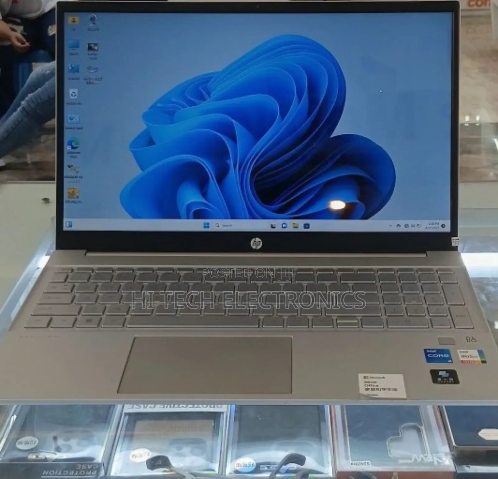 New Laptop HP Pavilion X360 16GB Intel Core I5 SSD 1T