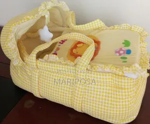 Mosses Basek Play Mat