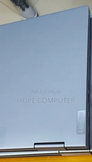 Photo - New Laptop Lenovo Thinkpad X1 Yoga 32GB Intel Core I7 SSD 512GB