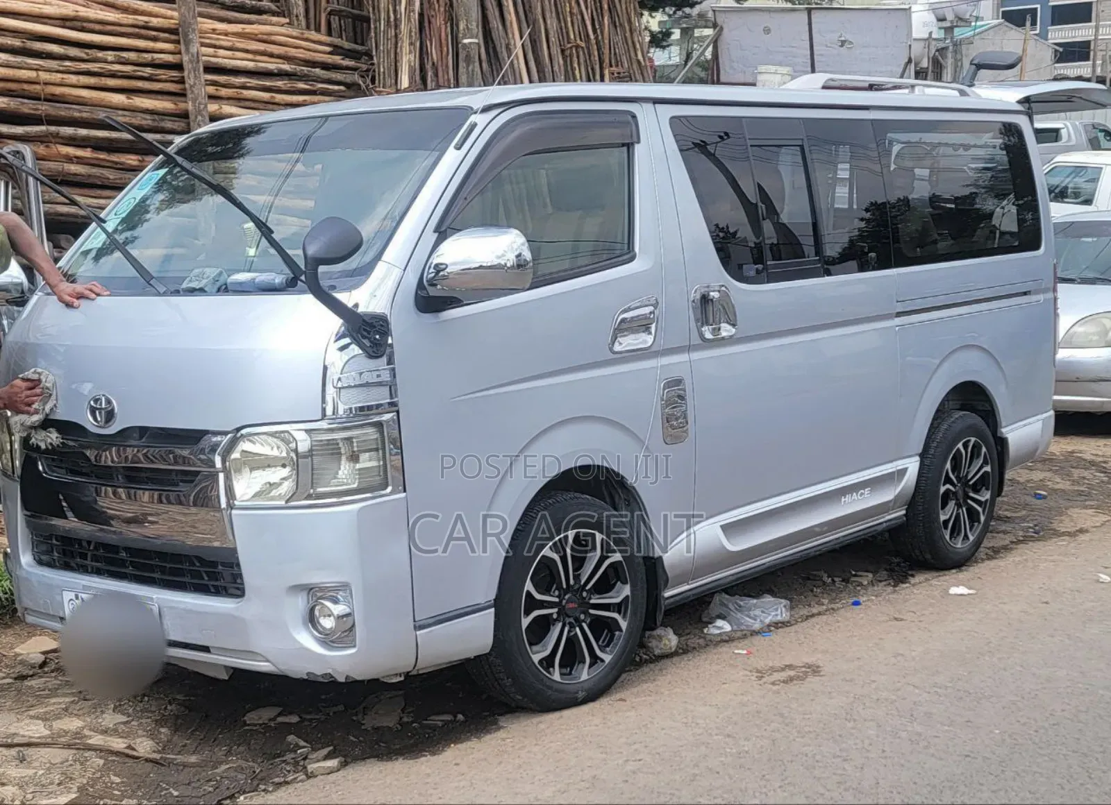 Toyota HiAce 2007 Silver