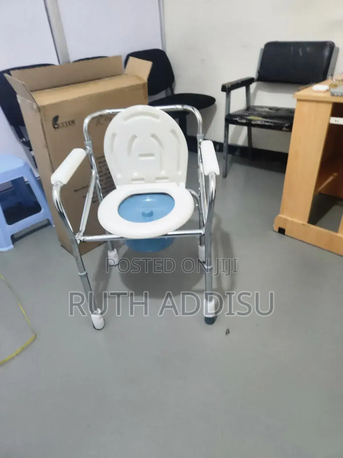 Commode Chair𡛾以poty Chair互相poty Chair南方commode Chair