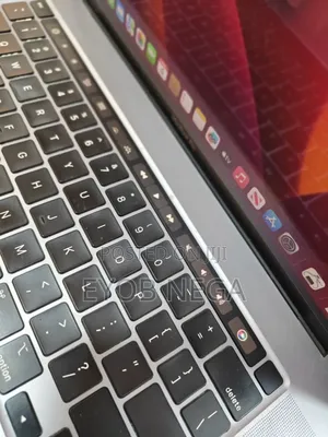 New Laptop Apple MacBook Pro 2019 16GB Intel Core I9 SSD 1T