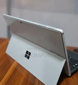 New Laptop Microsoft Surface Pro 7 8GB Intel Core I5 SSD 128GB