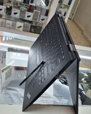 New Laptop Lenovo ThinkPad Yoga 8GB Intel Core I9 SSD 512GB