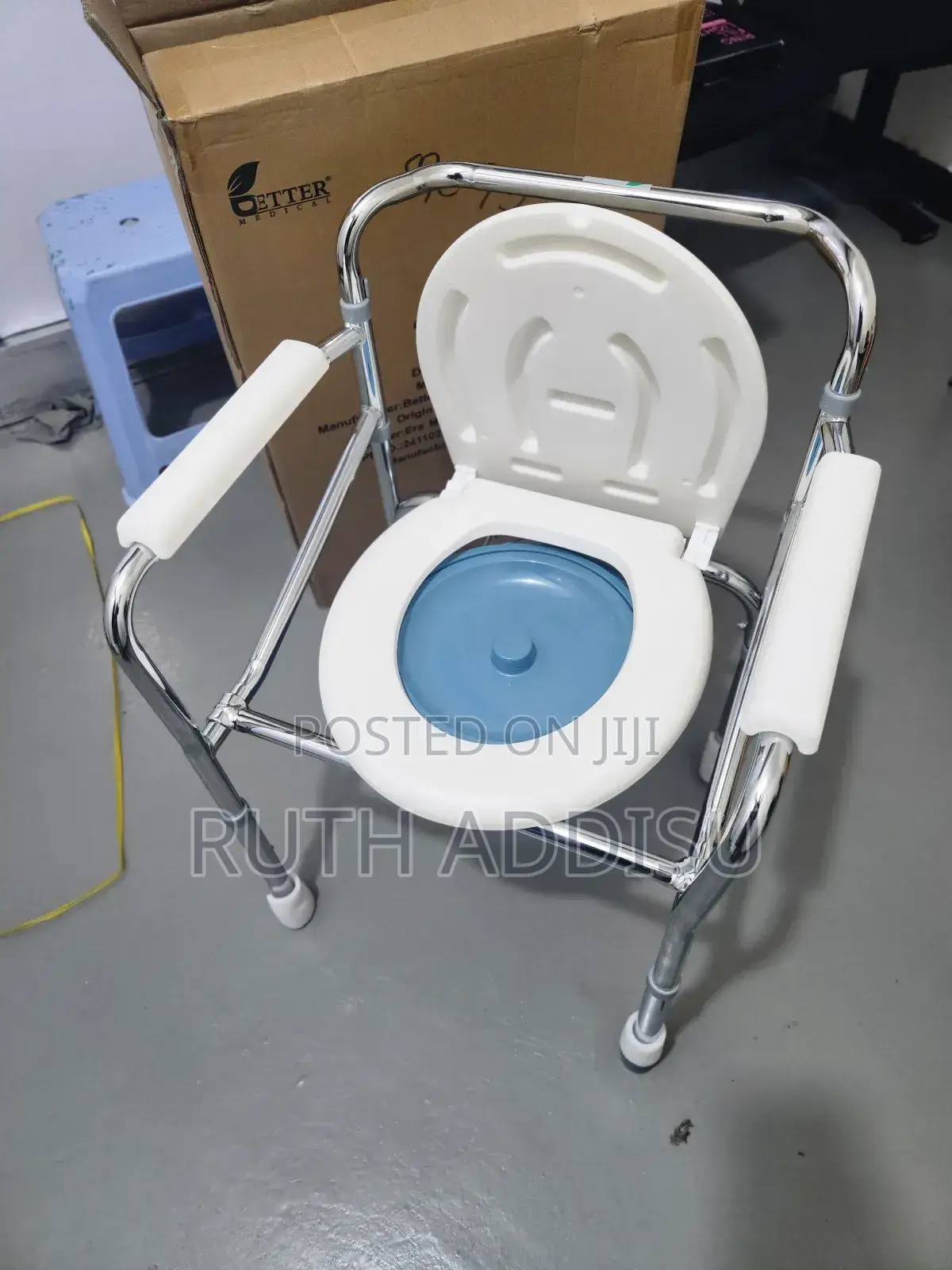 Commode Chair兜售toilet Chair墳地commode Chair墘了poty Chair New