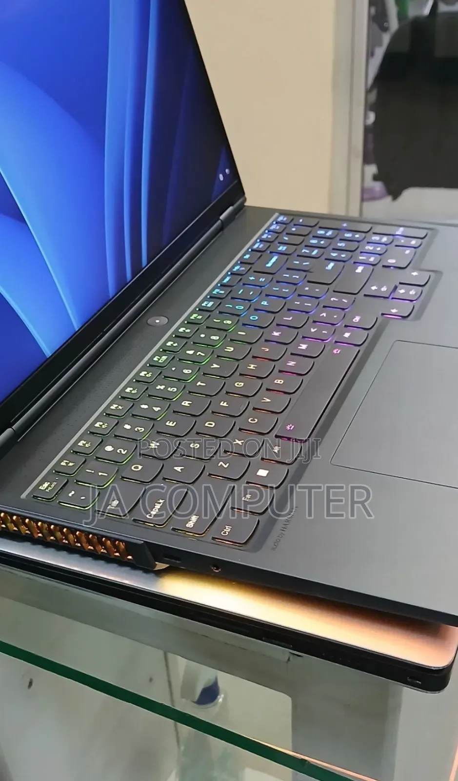 New Laptop Lenovo Legion 5 16GB AMD Ryzen 9 SSD 1T