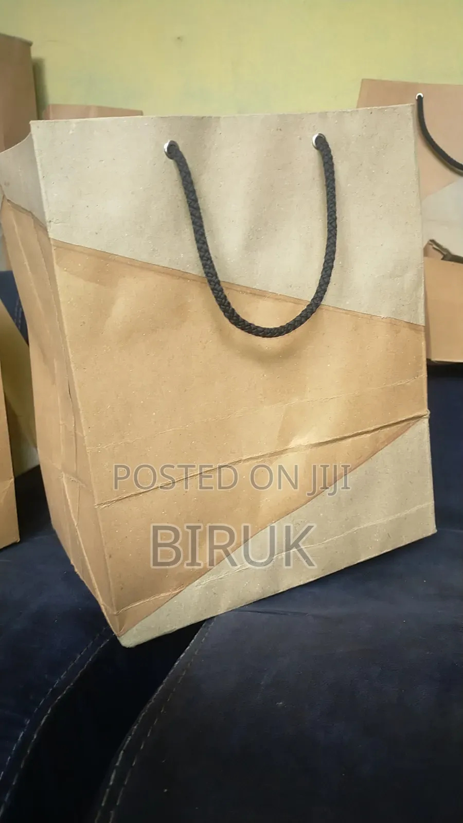 Paper Bag የወረቀት ዘንቢል