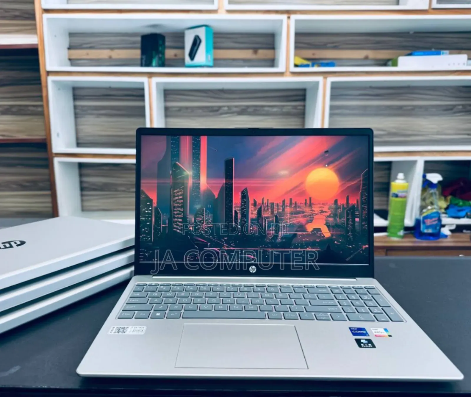 New Laptop HP Stream Notebook 16GB Intel Core I7 SSD 512GB