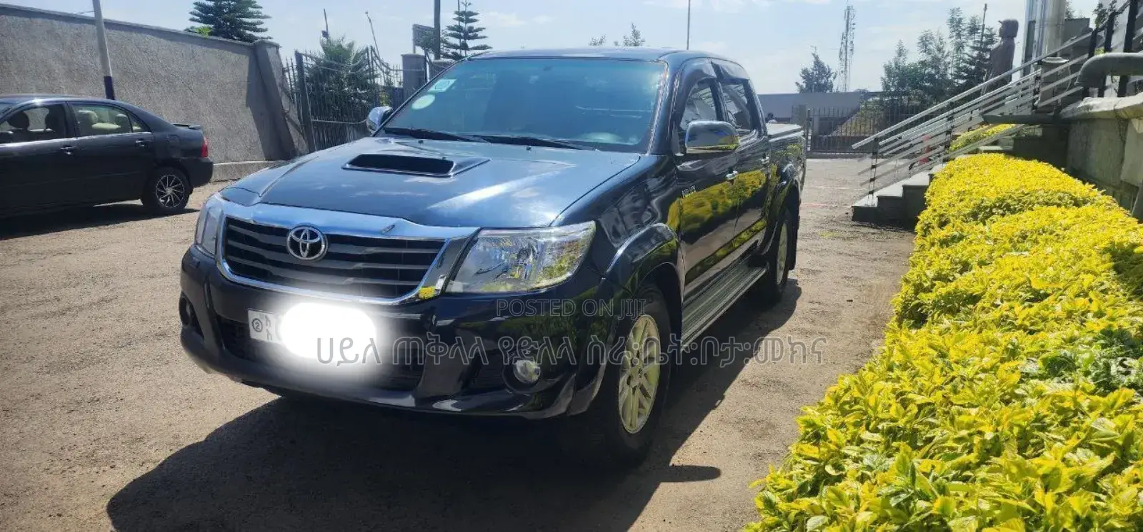 Toyota Hilux 2015 Matt Black