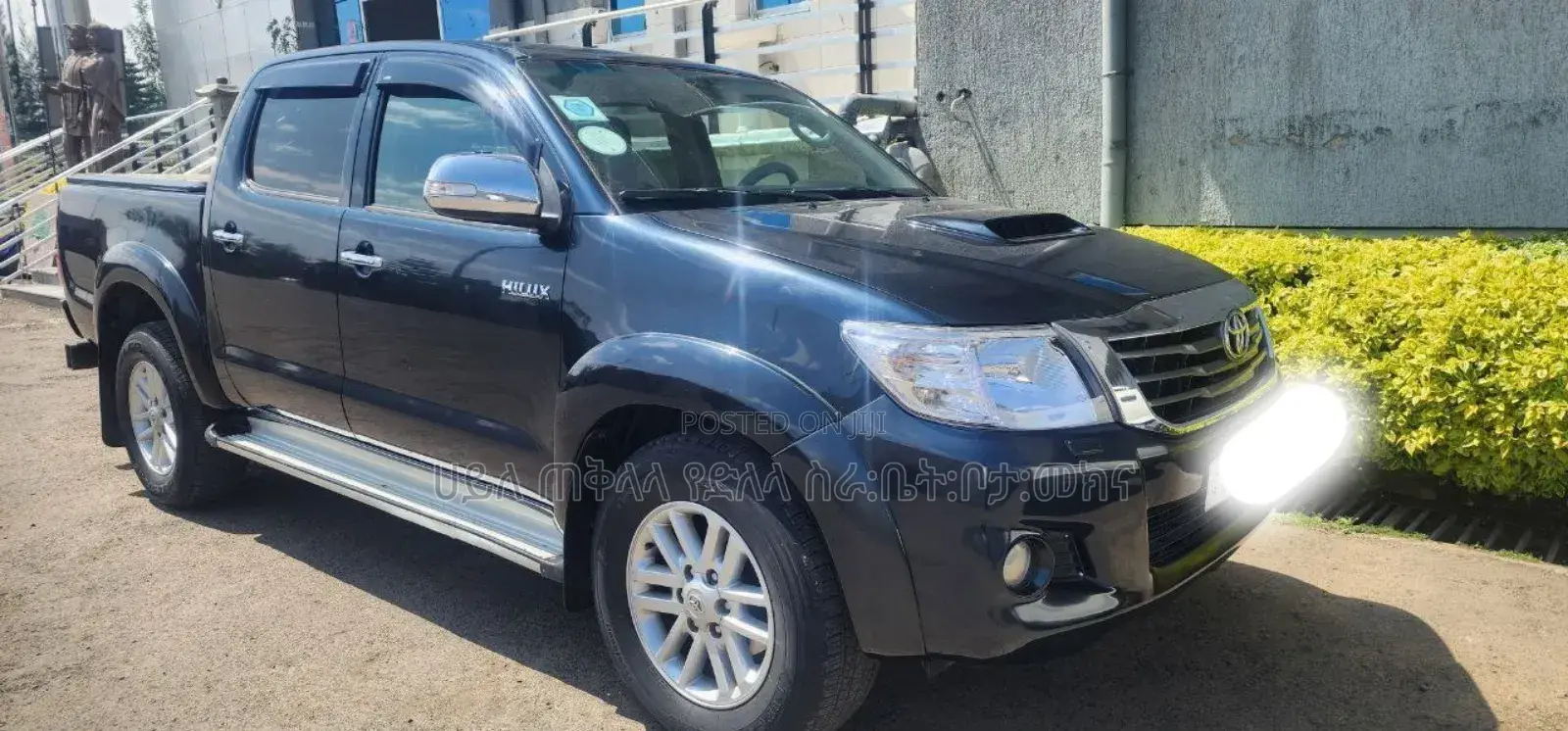 Toyota Hilux 2015 Matt Black