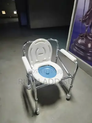Commode Chair郁烈toilet Chair婉轉commode Chair妤我commode Chair