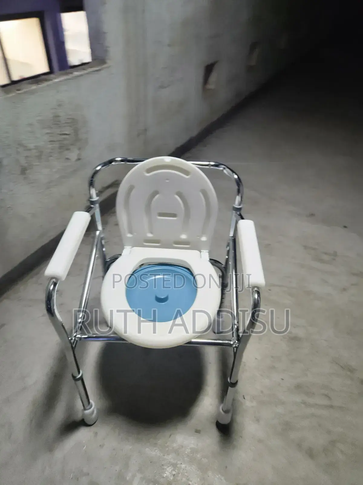 Toilet Chair垢和commode Chair埤了commode Chair New Poty Chair