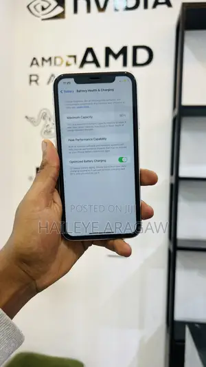 New Apple iPhone 11 64 GB Black