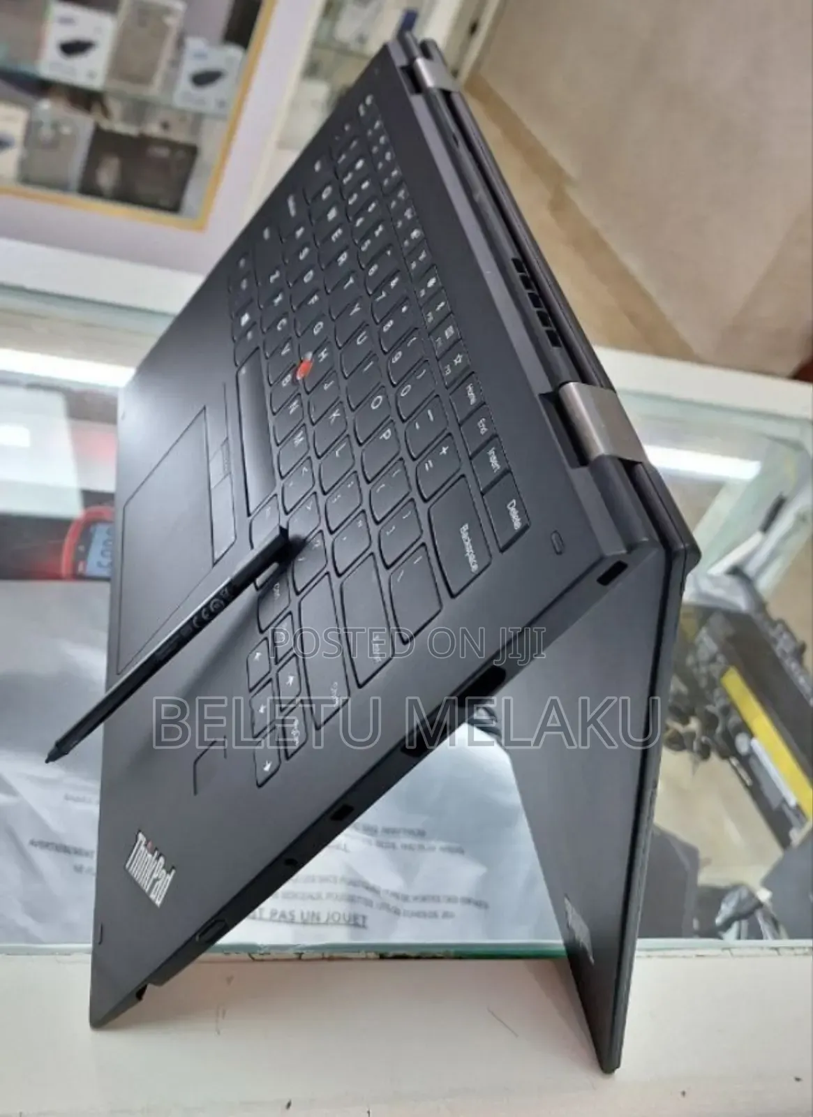 New Laptop Lenovo Thinkpad X1 Yoga 8GB Intel Core i5 SSD 512GB