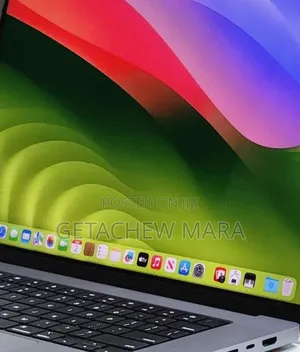 New Laptop Apple MacBook Pro M1 16GB Intel Core I9 SSD 1T
