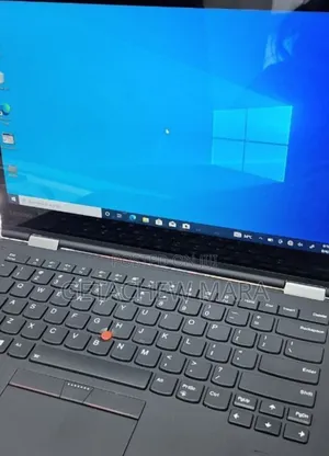 Photo - New Laptop Lenovo ThinkPad Yoga 8GB Intel Core I5 SSD 512GB