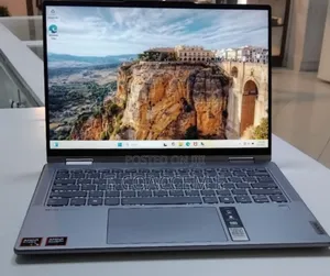 Photo - New Laptop Lenovo 8GB AMD Ryzen 5 SSD 512GB