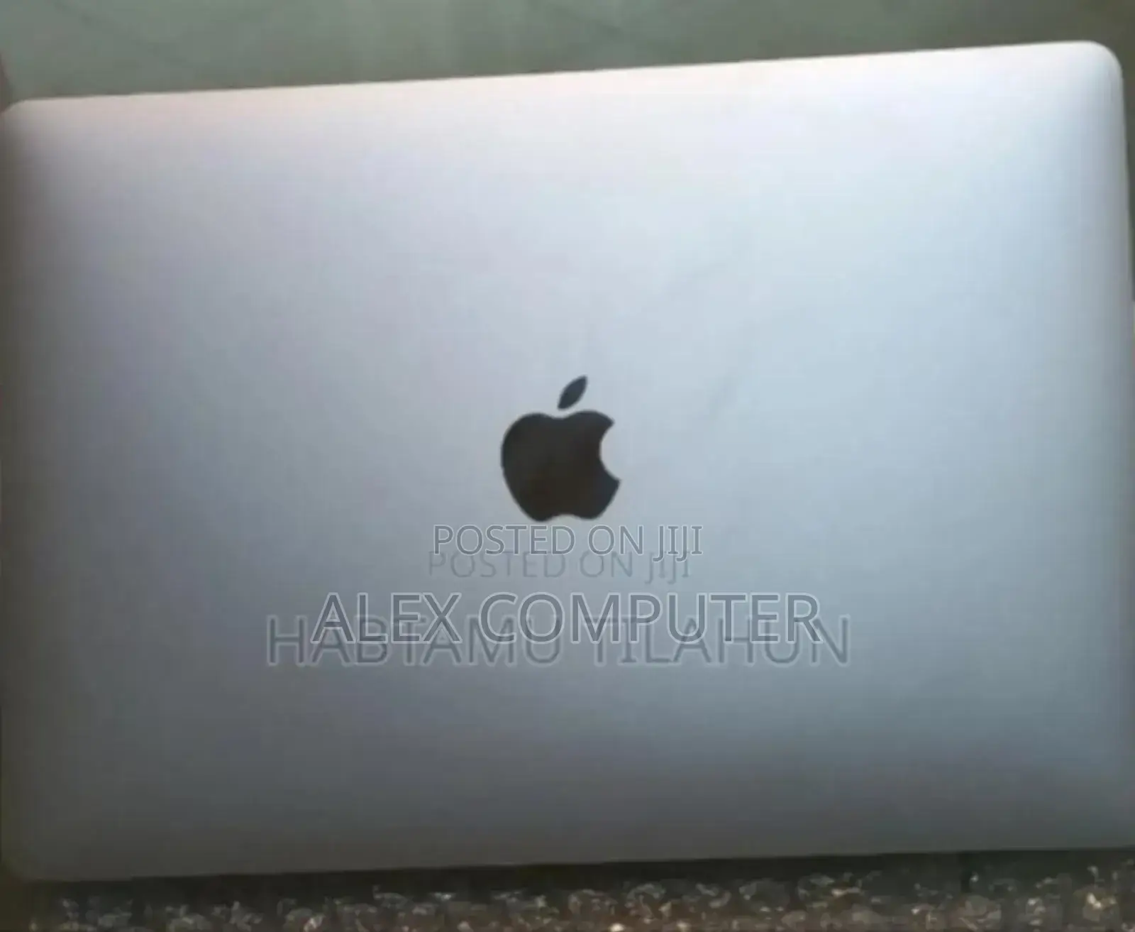 New Laptop Apple MacBook Pro M1 8GB Apple M1 SSD 256GB