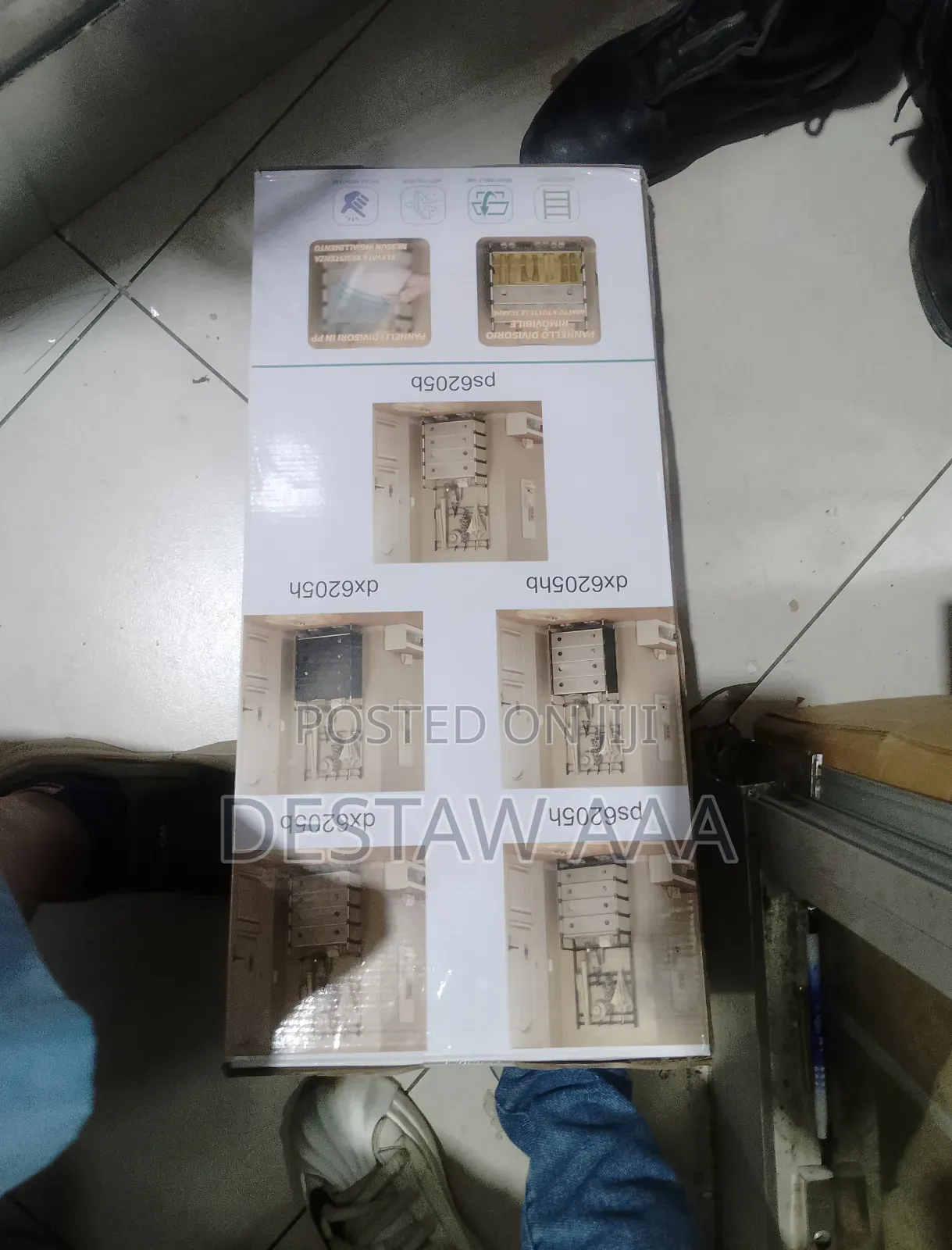 New Simple Floor Clothes Rack