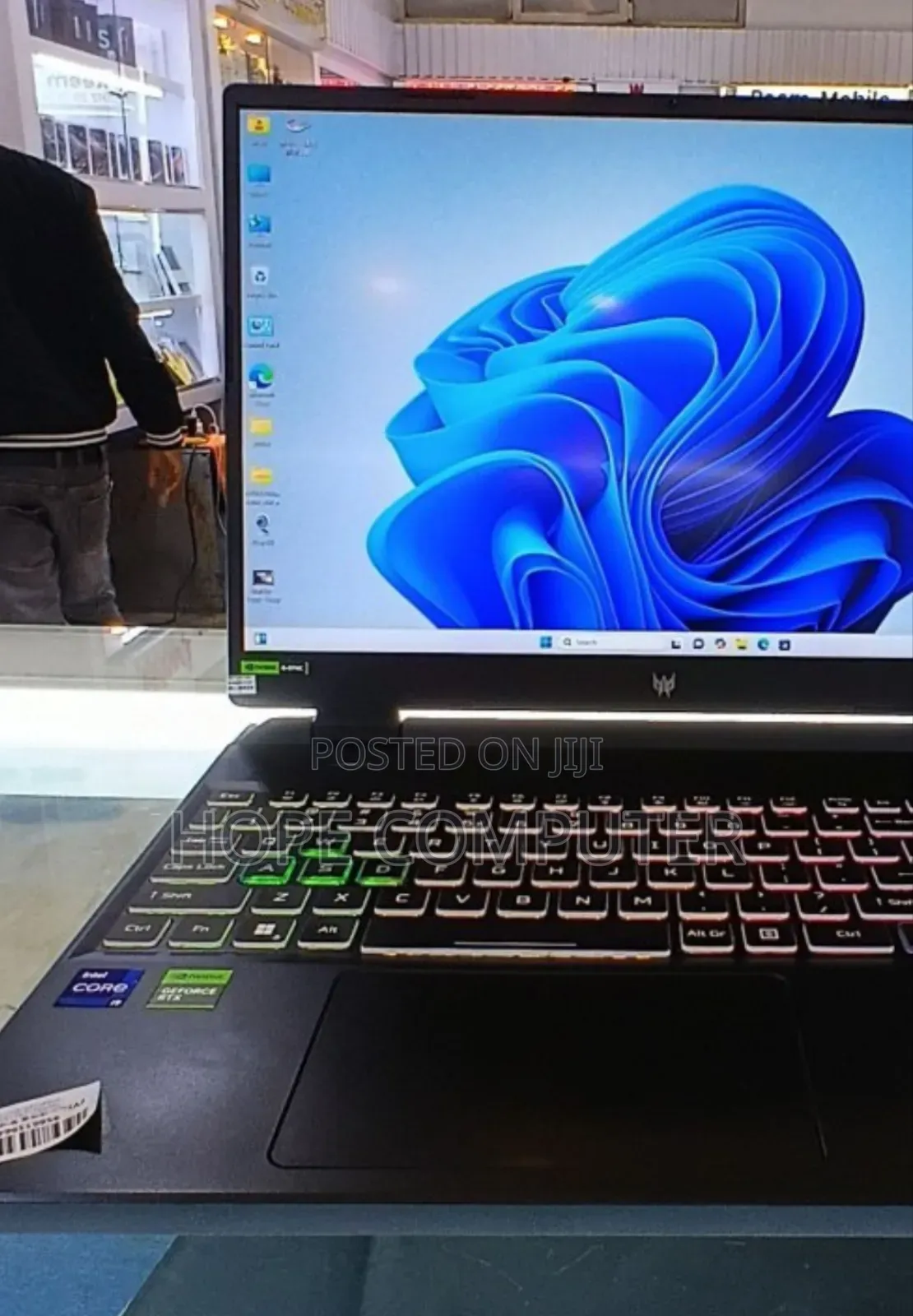 New Laptop Acer Predator Helios Neo 16 16GB Intel Core i9 SSD 1T