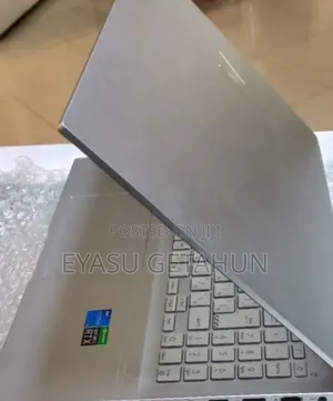 Photo - New Laptop Asus VivoBook 15 X505BA 16GB Intel Core I5 SSD 512GB