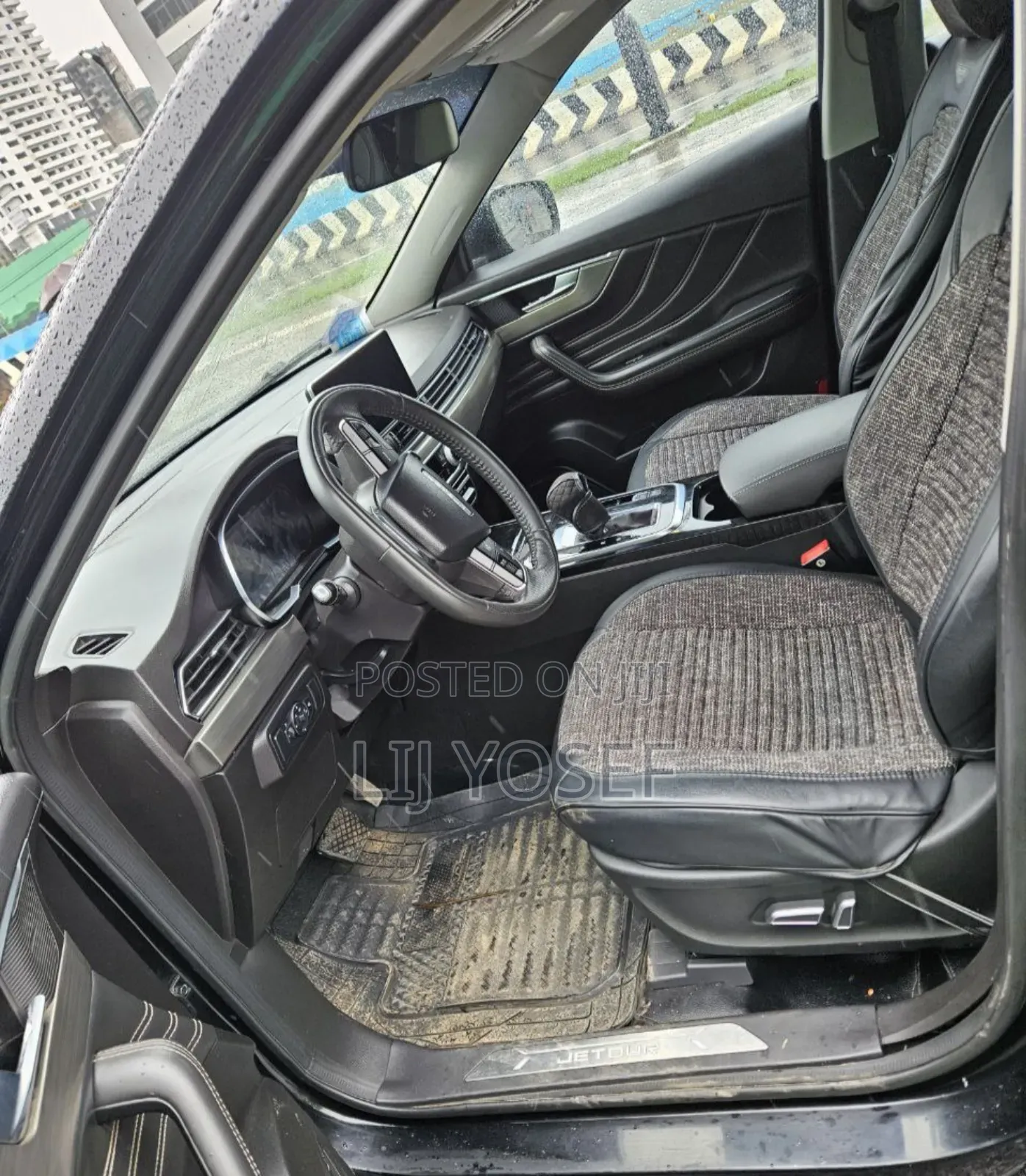 Jetour X70 1.5 7-Seater FWD 2021 Black