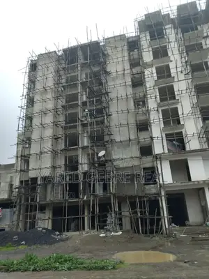 3bdrm Apartment in አያት አበበች ጎበና, Yeka for sale