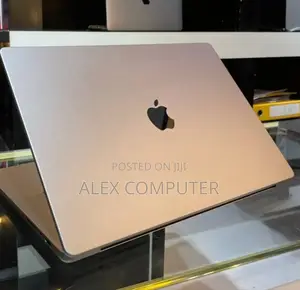 New Laptop Apple MacBook Pro M1 32GB Apple M1 Pro SSD 1T