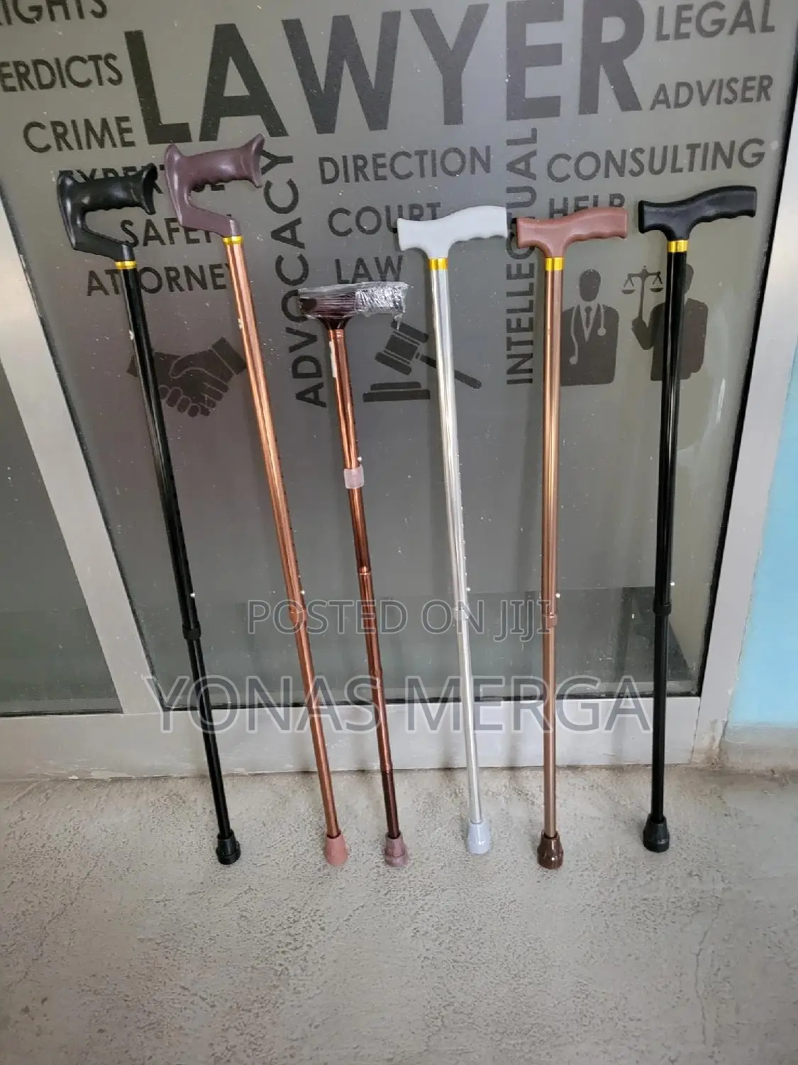 Canes And Crutches Model No. Apc-leisure-sticks