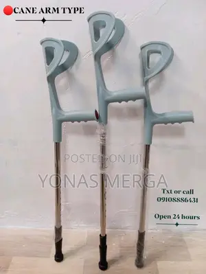 Photo - Crutches Crutch嚼玻essential Aids十elbow Crutches Are Available