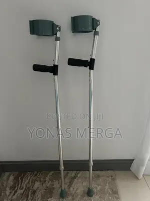 Photo - Crutches\ Rubber Adult Crutch: The Base Is Made of Strong