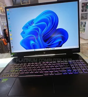 New Laptop Acer Predator Helios 18 PH18-71 16GB Intel Core I7 SSD 1T