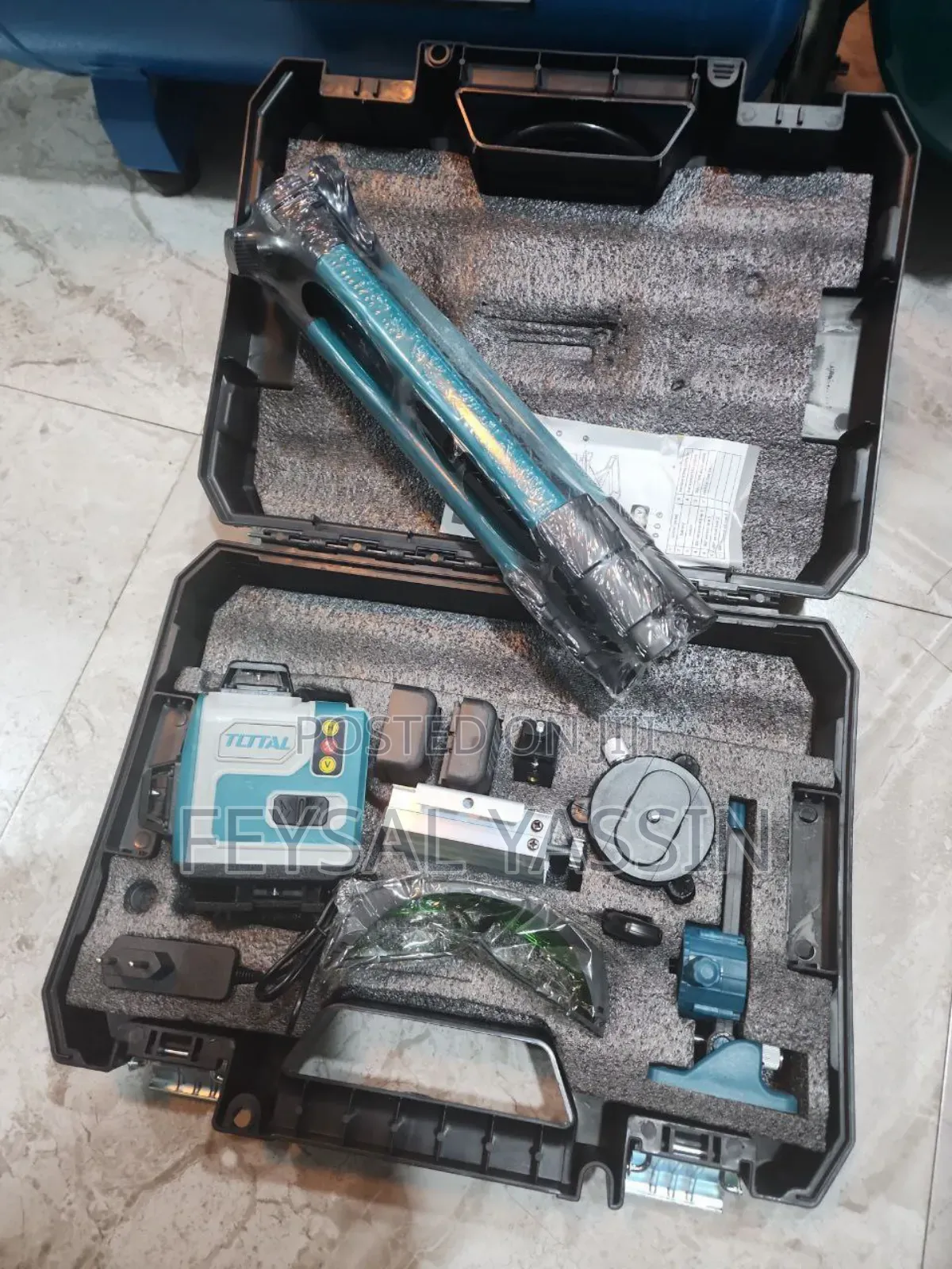 Total Laser Level 360° With Full Accosesry