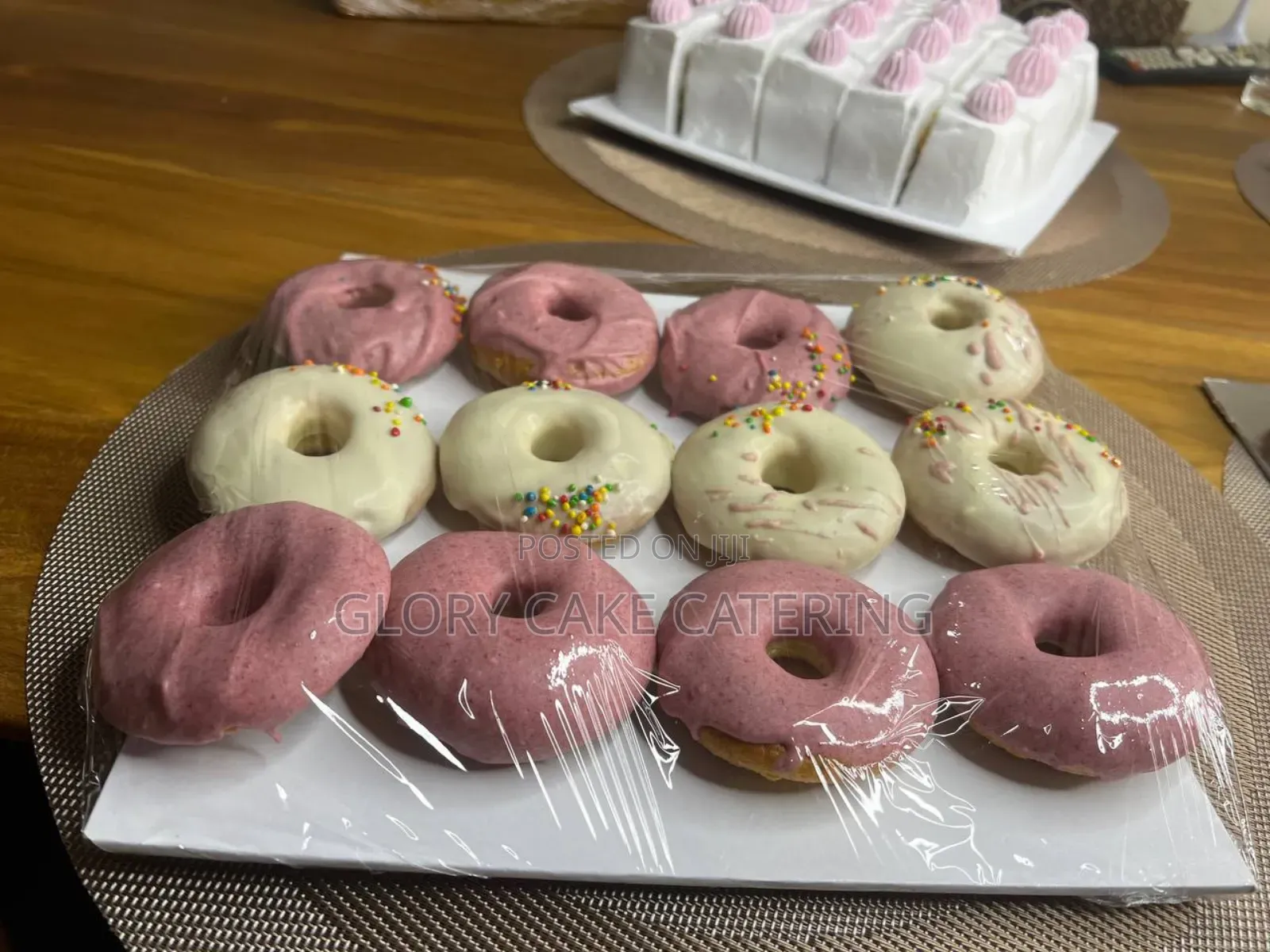 Glory Pure Chocolate Donat