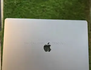 New Laptop Apple MacBook Pro 2019 16GB Intel Core i9 SSD 1T
