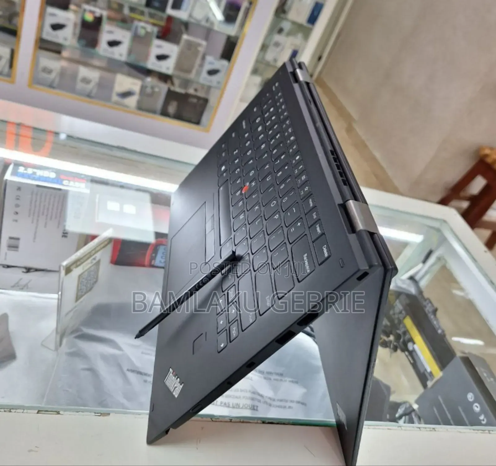 New Laptop Lenovo Thinkpad X1 Yoga 8GB Intel Core I5 SSD 512GB
